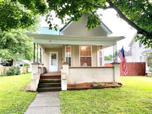 317 E Main St, West Lafayette, OH 43845 - MLS 5192578 - Coldwell Banker