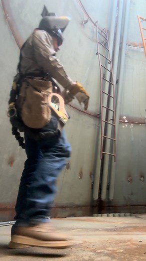 Doing some welding off a hook ladder today on some pipe #welder #tanki #ironwork