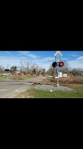 CSXT #2813 EMD GP38-2 power for #l737 returns from a run at Fitzgerald GA 2-18-25 1012 #trainspotting 🚂 | Ben Peavy