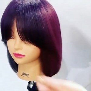 43K views · 258 reactions | CURTAIN FRINGE made easy ✂️ Anyone else also love the way @presleypoe creates a zigzag part?! 朗 | Hairbrained | Facebook