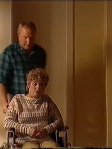 Home and Away - Episode 2696