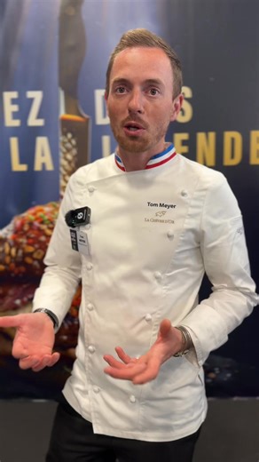 15K views · 56 reactions |  Bref, on a couvert la Coupe de France du Burger.  Des chefs, de la passion, et surtout des burgers ! Nous ? On était là pour capter ce que ça donne quand des cuisiniers mettent tout leur savoir-faire dans un burger. Mais aussi ... pour goûter 來 Merci Coupe de France du Burger by Socopa pour l’accès aux backstages de cette compétition  Snack Show | Toqués de restauration | Facebook