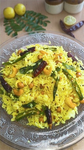 Quick & Tasty Lemon Rice – Perfect Lunch Box Recipe 🍋 #youtubeshorts #viral #lemonrice #recipe