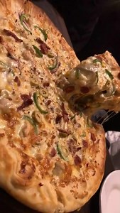 GUess the piza name with chicken flavour and Get amazing discount Yu can also watsapp me ❤ 0305 6 6 6 6 1 0 6 Phase 2 City housing near bbq tonight | Better Bites Cafe | Facebook