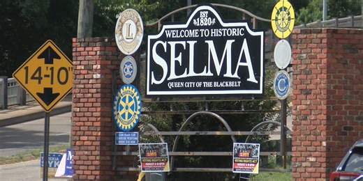 Faith in Action: Selma volunteers take prayer door-to-door to unite community