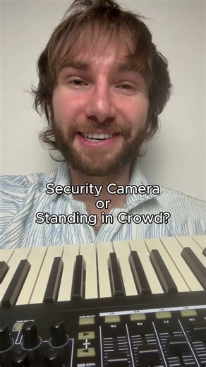 👁️🎧👁️ security camera moving or standing still in crowd? #senses #sensoryexperiment #visualsound