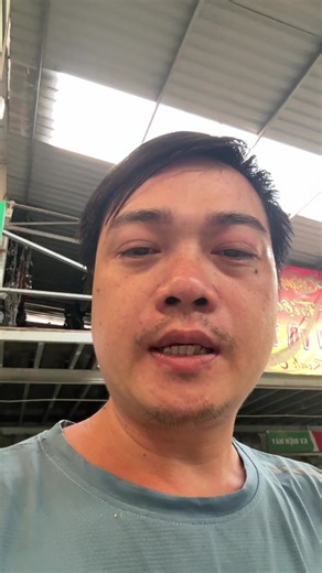 khai xuân mình kính chúc ae vạn sự như ý.vạn dậm bình an........