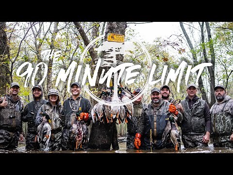 Duck Hunting in The Arkansas Flooded Timber (90 MINUTE LIMIT)