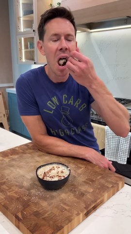 Tasty Mango Chia Pudding - Perfect Healthy Dessert