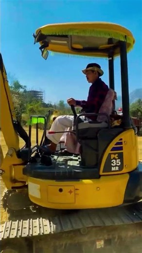 How To Operate Komatsu Pc 35 Mr : #trending #youtube #viral #video #nonsubscribers