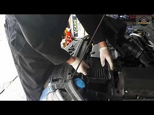 How to replace air filter Skoda Octavia Mk3 1.6tdi
