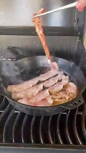 Pimento Cheese Stuffed Burgers | Grillnation