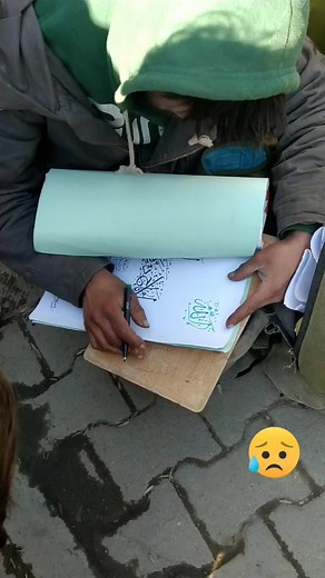 Mastering Calligraphy: Intricate Arabic Script Writing