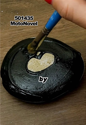 My sister dreamed of being a fairytale heroine, guarded by loyal knights. #novel #booktok #motonovel