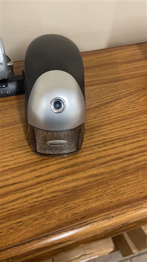 Watch Bostitch electric pencil sharpener on Amazon Live