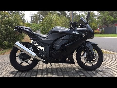 2010 Kawasaki Ninja 250R Review and comparison to the Ninja 300