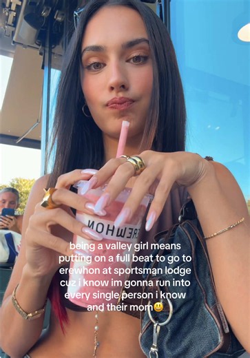 Why I Always Run Into People When I Look a Mess — Valley Girl Moments