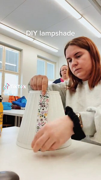 Transform Your Lampshade with DIY Fabric Ideas