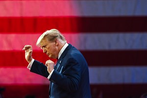 U.S. to Begin Processing the New "Golden Card"