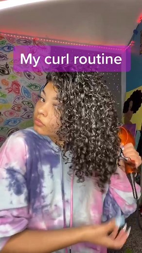 product info is on my insta #celebratedoctors #hairtutorial #curlyhair #curlyhairroutine #fyp