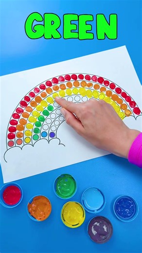 Let's color the rainbow 🌈 Funny DIY arts & crafts for kids and parents #forkids #preschool