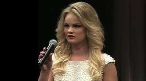 Teen pageant contestant collapses on stage | CNN