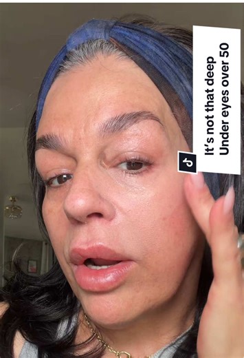 Makeup Tips for Women Over 50: Embrace Your Beauty