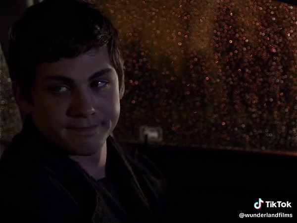 Actors in the Same Movie Chat About Favorite Songs