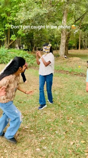 Hilarious Fails at Girls Meetup