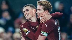 Foden hails bond with De Bruyne and Doku