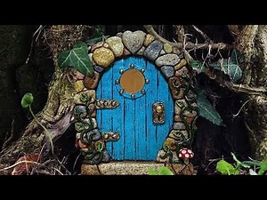 75+ Fairy garden ideas /tree stump garden.