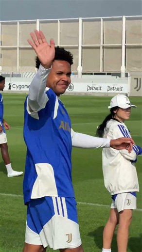 BIANCONERI ARE SO BACK! 👋