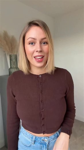 Tangle Teezer Hairbrush on Instagram: "Hair loss looks different for everyone Sophie shares her traction alopecia story—and the tools that helped her on her hair growth journey 💗 #TangleTeezer #ExtraGentle #tractionalopecia"