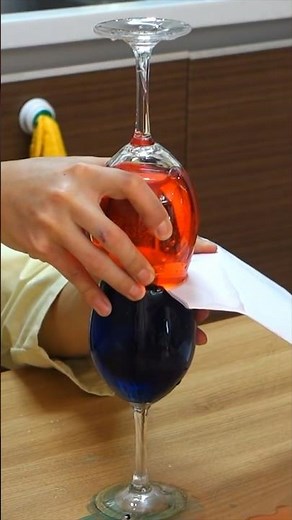 HOT & COLD WATER EXPERIMENT!