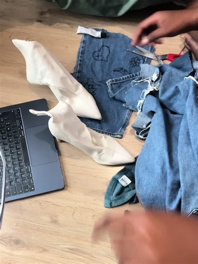 Create Custom Boots: DIY Fashion Guide