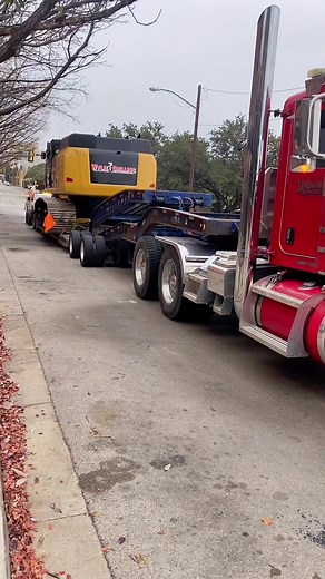 Driving Through Downtown Ft Worth with Cozad Trailer and Peterbilt Drill Rig