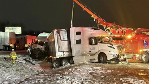 Indiana Toll Road reopens after 30-vehicle pileup in Elkhart County