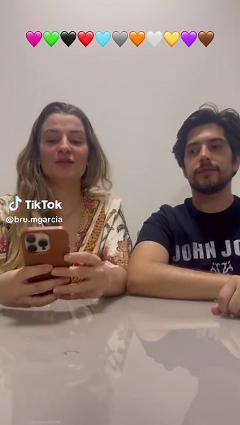 Troca de Presentes das Cores com Meu Love!