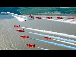 Concorde flying over Buckingham palace during the golden jubilee