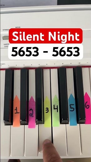 Silent Night – EASIEST Christmas Piano Tutorial 🎄🎶