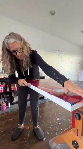 I’m busy doing the finishings on a new body of work I’ll be showing at @theotherartfair in Brooklyn this week Nov 6-9. I’m super excited to show this new work, including this 30x30 inch, “Favorite Time Of Year”, which I felt was screaming for a gold leaf border ⚜️😉 I hope to see you there! Discount tix code DEBBIE20 Sending out much love.❤️ #diversityisbeautiful #moreincommonthanyouthink #nycartist #abstractfigurative #abstractfigure #weallcomefromsomewhere | Debbie Taylor-Kerman Art