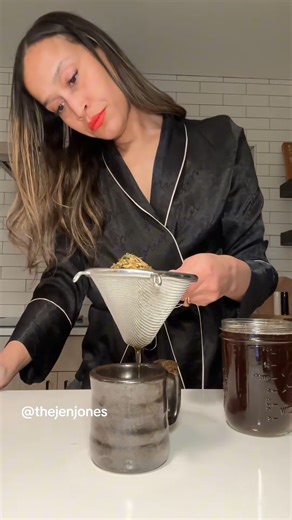 32K views · 1.3K reactions | HERBAL TEA BLEND FOR ANXIETY & SLEEP  My go-to calming tea blend: oatstraw, nettle, and dandelion  Natural support for stress, anxiety, and restful sleep! #HerbalTea #AnxietyRelief #SleepSupport #NaturalRemedies #Oatstraw #NettleTea #DandelionRoot #WellnessTips #FYP #HolisticHealth | Plant Based Jen Jones Queen | Facebook