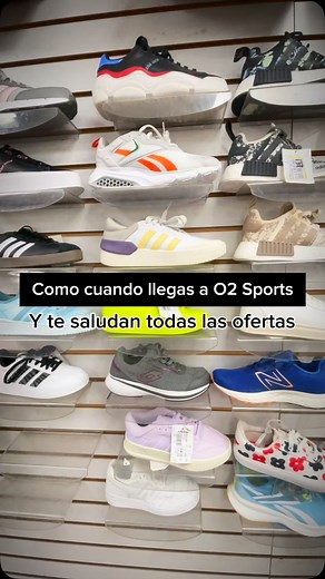 Ese momento exacto en que entras a O2 Sports y las ofertas te reciben con los brazos abiertos… wiii, wiii, wiii. Zapatillas, ropa deportiva, accesorios y más con precios que te van a hacer gritar de emoción. Ven a cualquiera de nuestras tiendas y vive la experiencia O2 Sports: 📍 Providencia 2345, Santiago 📍 Providencia 1354, Santiago 📍 Providencia 1948, Santiago 📍 San Antonio 214, Santiago 📍 Moneda 756, Santiago 📍 Alameda 1493, Santiago 📍 Ahumada 189, Santiago 📍 Estado 53, Santiago 📍 Es