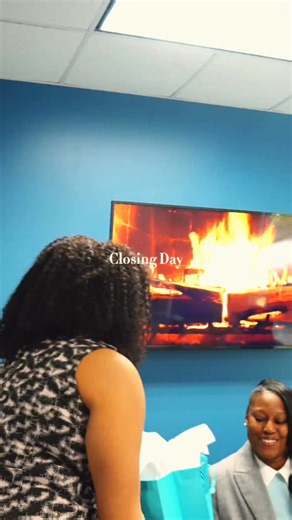 Congratulations to my client on closing her new home 🏡✨ I was able to negotiate: $24,000 under asking price 💰 Seller paid for new windows 🪟 Seller paid for landscaping 🌿 My client was able to secure 100% financing, meaning she had no down payment 🔑, Below-market interest rate 📉, walking Instant equity from day one 📈 God was present through every step of this deal 🙏🏽 If you’re ready to make homeownership one of your 2026 goals, drop a 🔑 below! | Kiara N Mayo