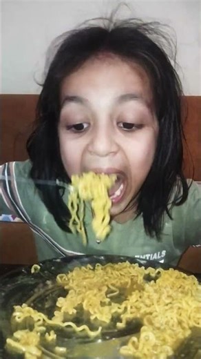 Maggie eating challenge 🍝 #maggie #challenge #shorts #ytshorts #eating #food #viral #yt #maggie #yt