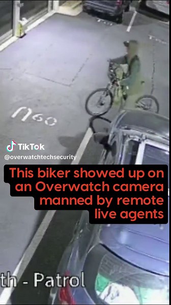 🚨 ARREST MADE 🚨 In this compelling video, watch as a suspicious individual on a bike scouts a parking lot at night. He targets a parked car, breaks in, and the camera captures every moment as he quickly places stolen items into his bag. 🚨 Live remote agents attempt to warn him off with lights, 2-way sirens and verbal warnings to leave the area. He ignores the remote agent and attempts to make his escape. 👮 A police officer comes back to the car to return the stolen bike pump to its rightful 