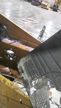 Cat 246c drive motor removal