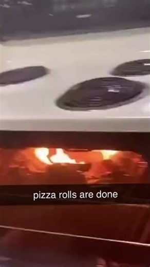#funnymemes #viralvideo #fyp pizza rolls are ✔️ 👍 🤣 | pizza rolls