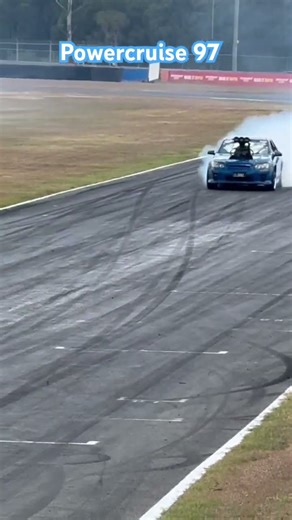 Making Clouds: Insane VE SS supercharged blue mean machine