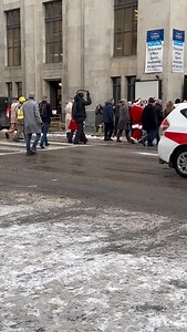 14K views · 5.4K reactions | Viral clip of police man dancing in downtown Calgary turns out to be part of a Netflix movie - Silas Iyuke was caught by onlookers who thought CPS was adding busting a move to their traffic control routine ‍♂️  You can solve this case of mistaken identity by following him at @silas_iyuke  ️‍♀️ #calgaryfilm | Keep Alberta Rolling | Facebook